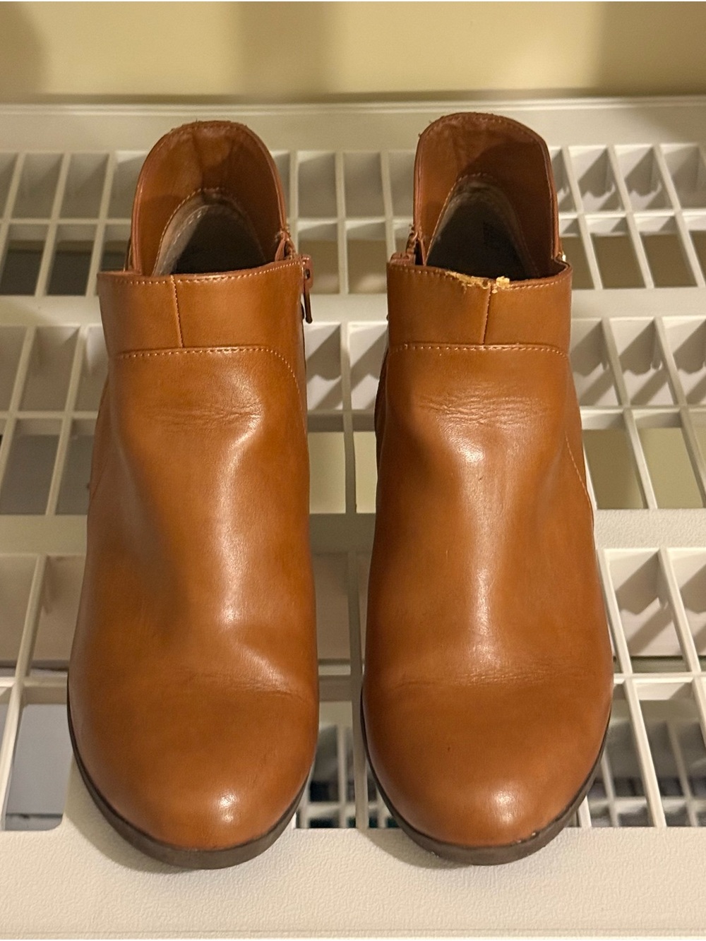 Giani Bernini Tan Leather Ankle Booties Size 8.5